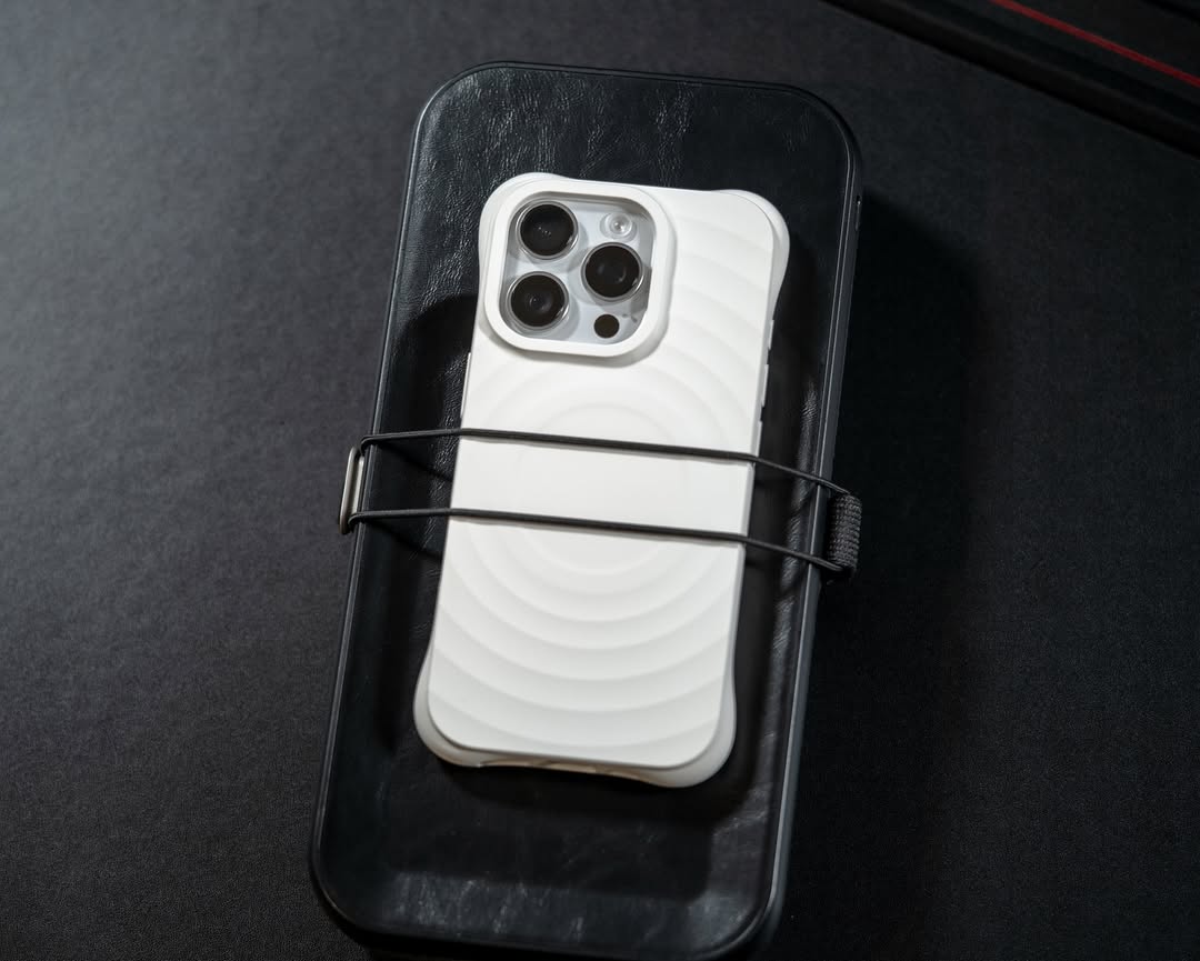 ZEERA MagRipple Pro: Ripple Design MagSafe Case for iPhone 17 Air, iPhone 17 Pro Max - Image 8