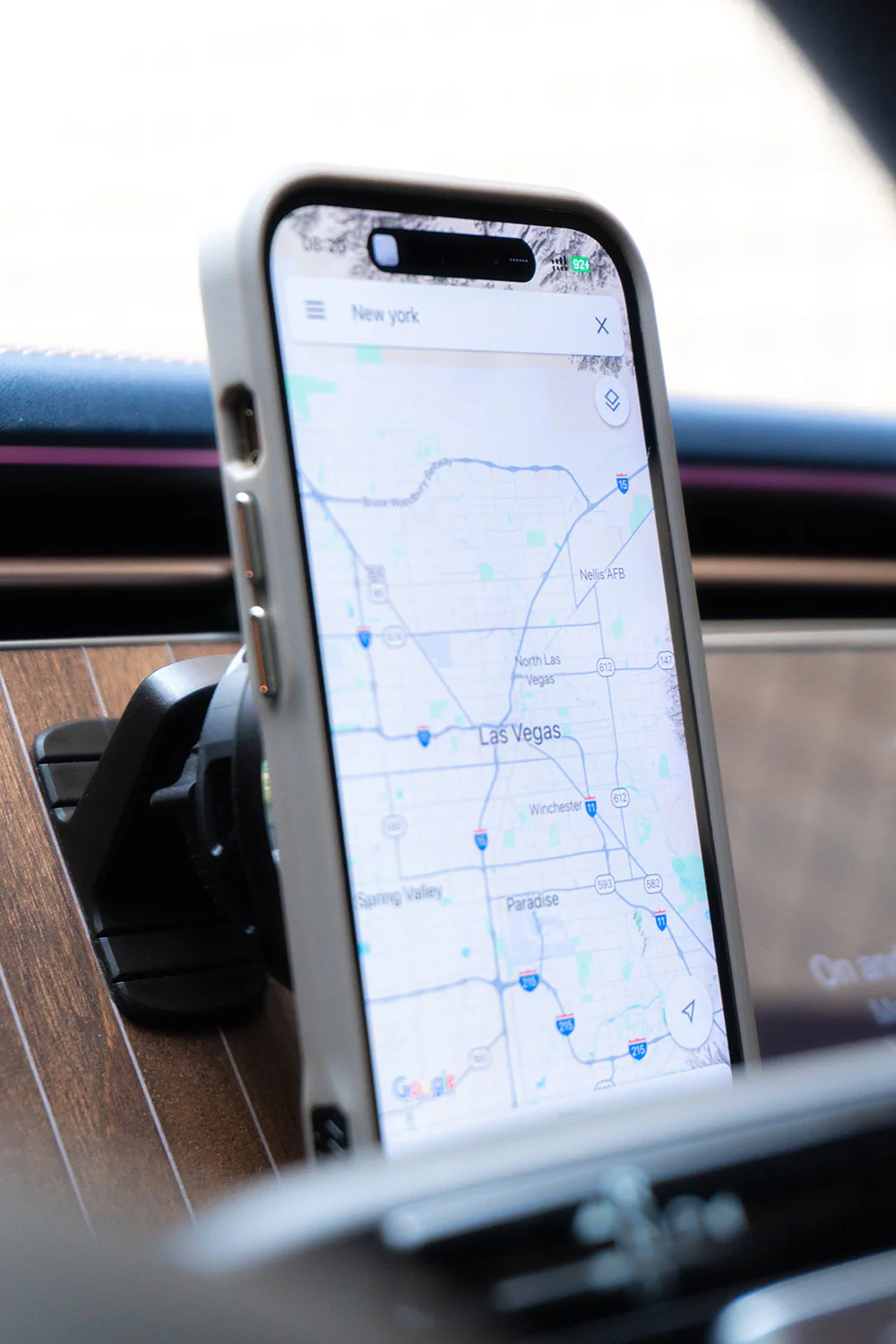 ZEERA SuVolt Gen5 Qi2.2 25W Car Charger: The Best Active Cooling MagSafe Car Mount Charger - Image 6